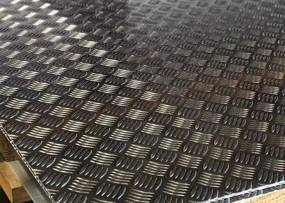 شراء لوحة فقي الألومنيوم المصقول المزخرف 3003 6061 T6 8 مم 6 مم تصنيع عبر الإنترنت