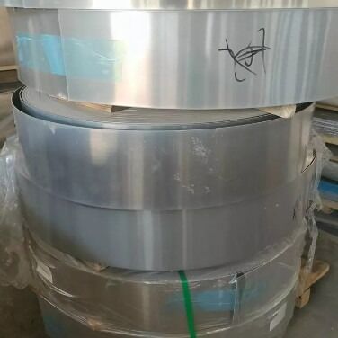 شراء 5154 5454 ارتداء مقاومة لفائف الألومنيوم لفة بيضاء على نحو سلس العرض حسب الطلب تصنيع عبر الإنترنت